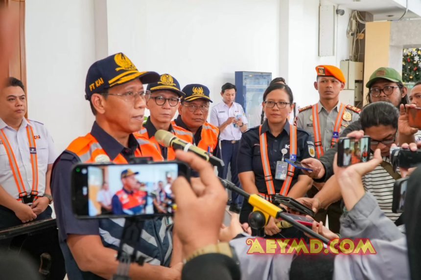 Rekayasa Pola Perjalanan Kereta Akibat Banjir di Grobogan, Dirut KAI Sampaikan Permohonan Maaf