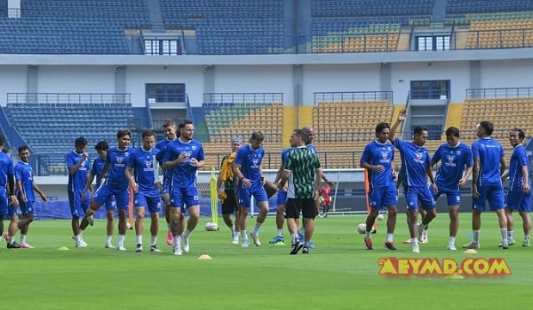 Persib Targetkan Tiga Poin saat Kunjungi Arema FC di Blitar